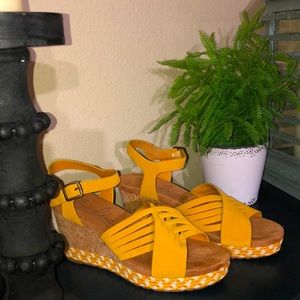 ZODIAC Leather Braided Adjustable wedge